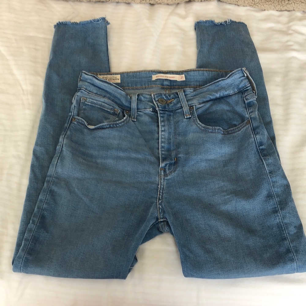 Levi’s Premium 721 High-Rise Skinny Jeans
